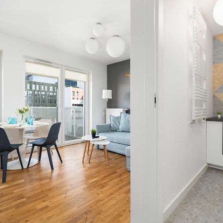 Apartments Poznan Niedzialkowskiego By Noclegi Renters Екстериор снимка
