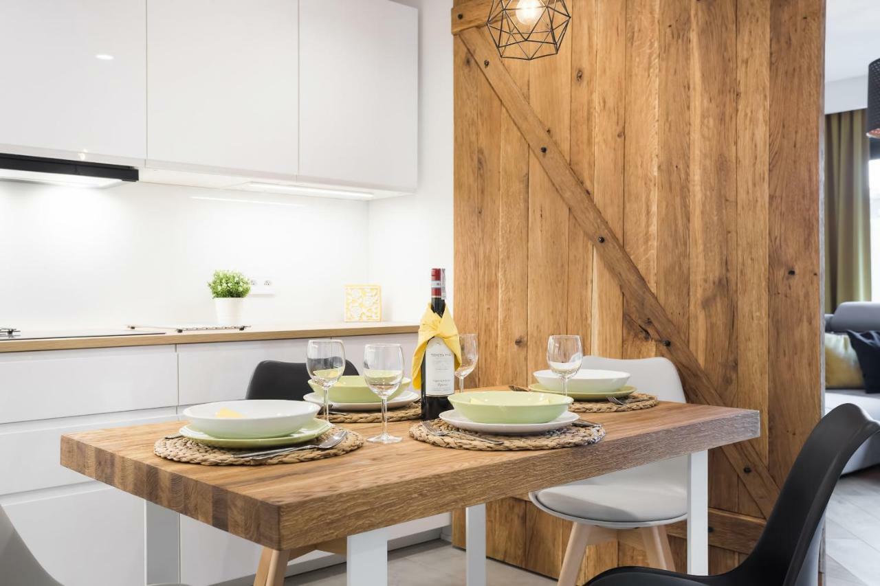 Apartments Poznan Niedzialkowskiego By Noclegi Renters Екстериор снимка