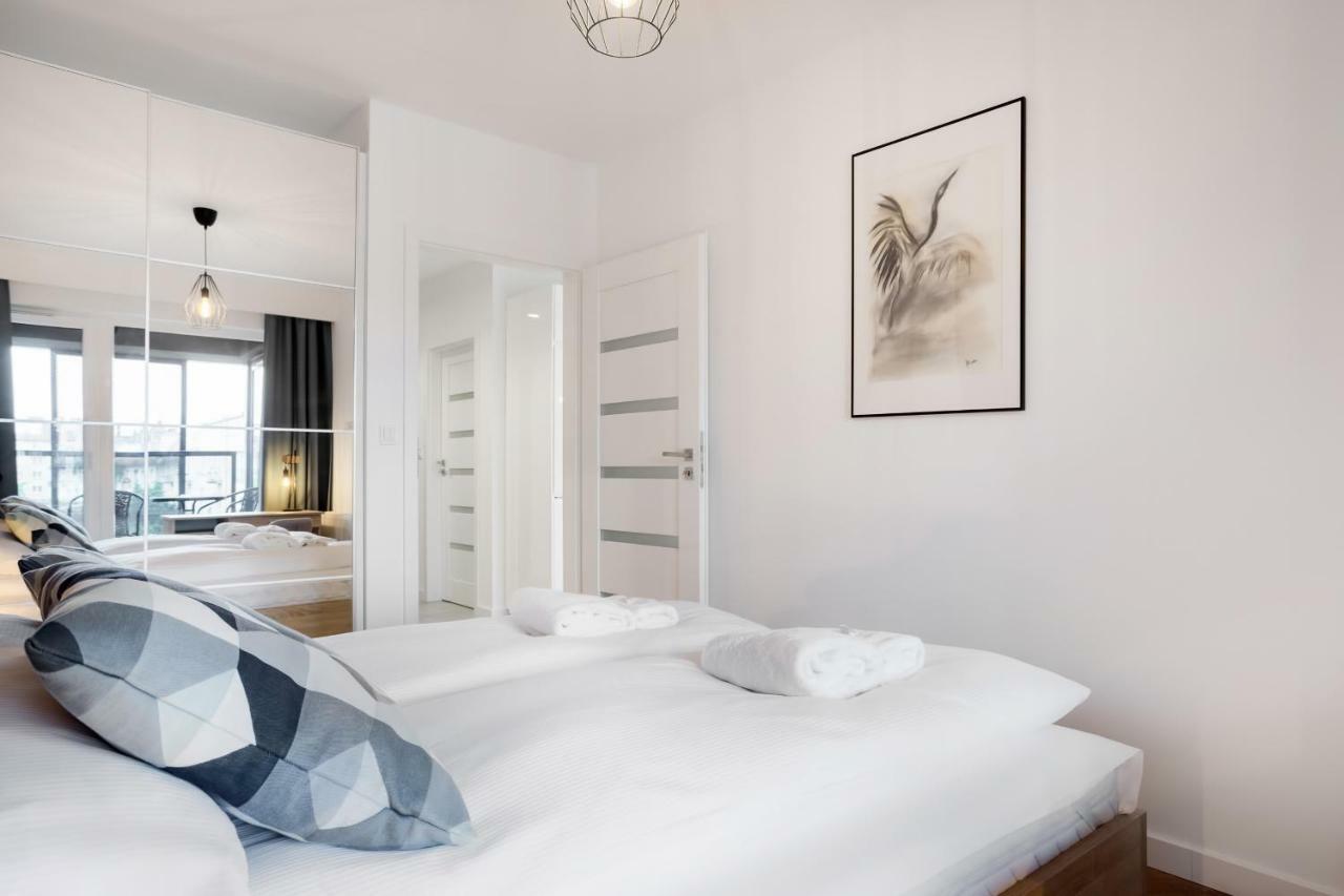 Apartments Poznan Niedzialkowskiego By Noclegi Renters Екстериор снимка