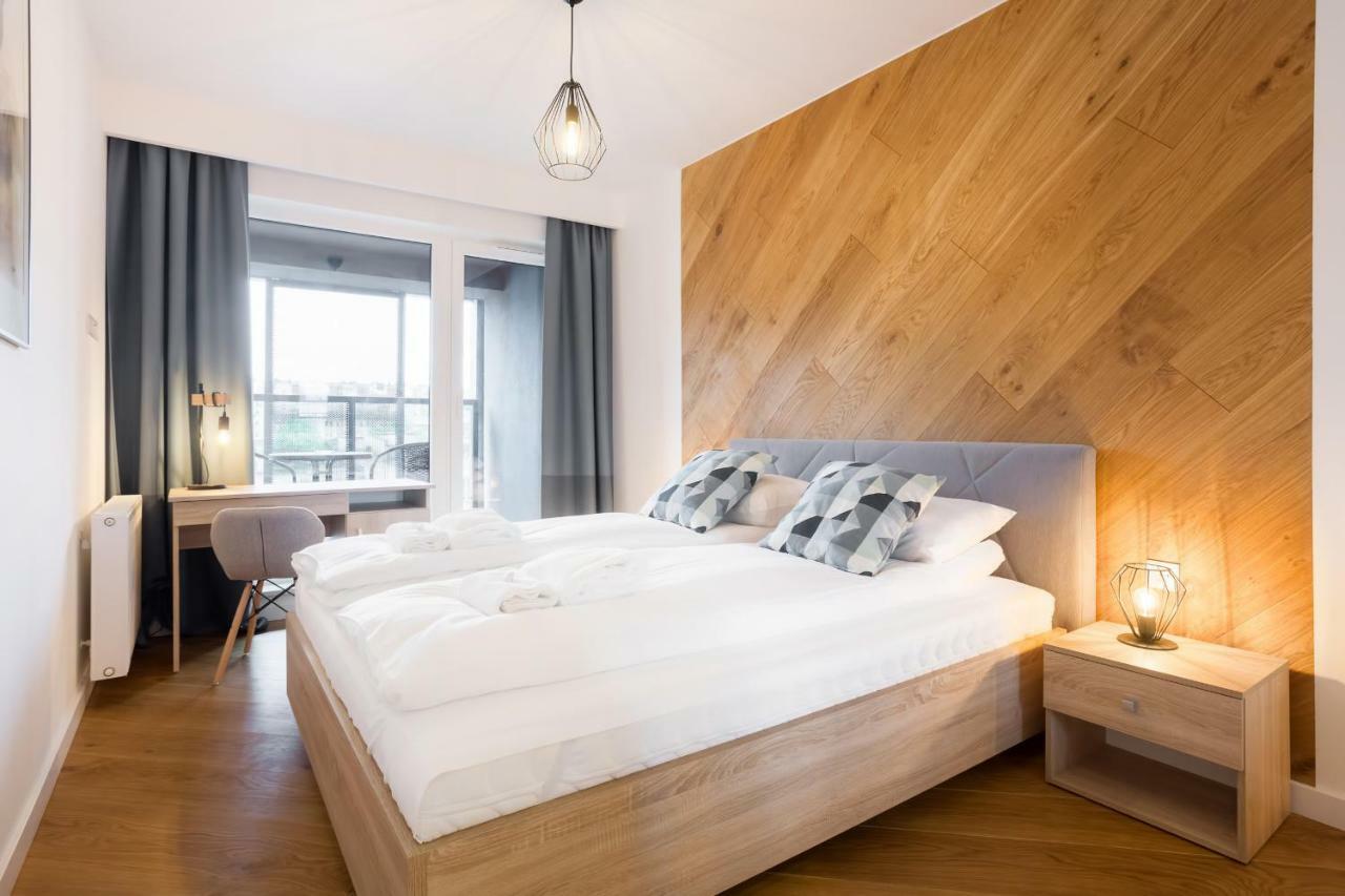 Apartments Poznan Niedzialkowskiego By Noclegi Renters Екстериор снимка