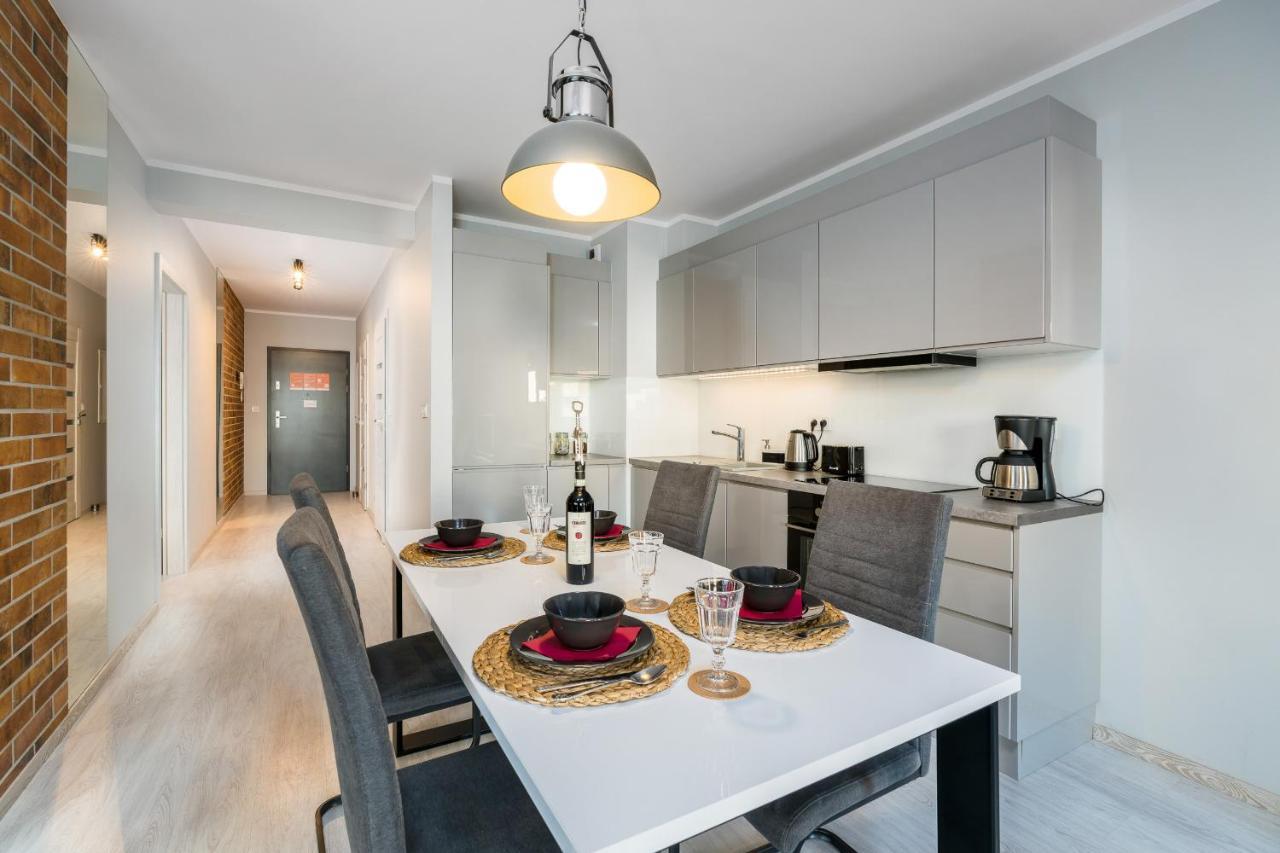 Apartments Poznan Niedzialkowskiego By Noclegi Renters Екстериор снимка