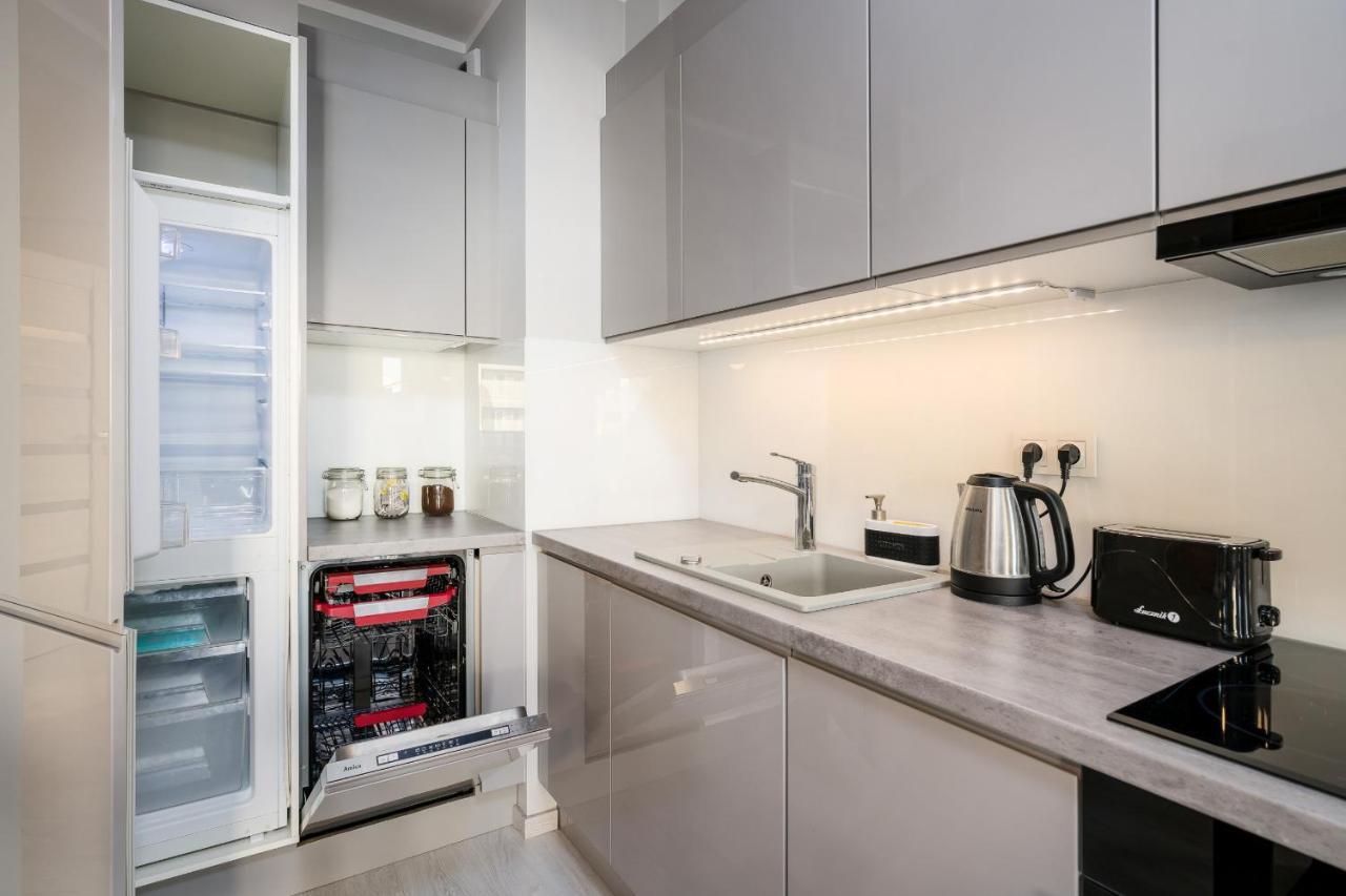 Apartments Poznan Niedzialkowskiego By Noclegi Renters Екстериор снимка