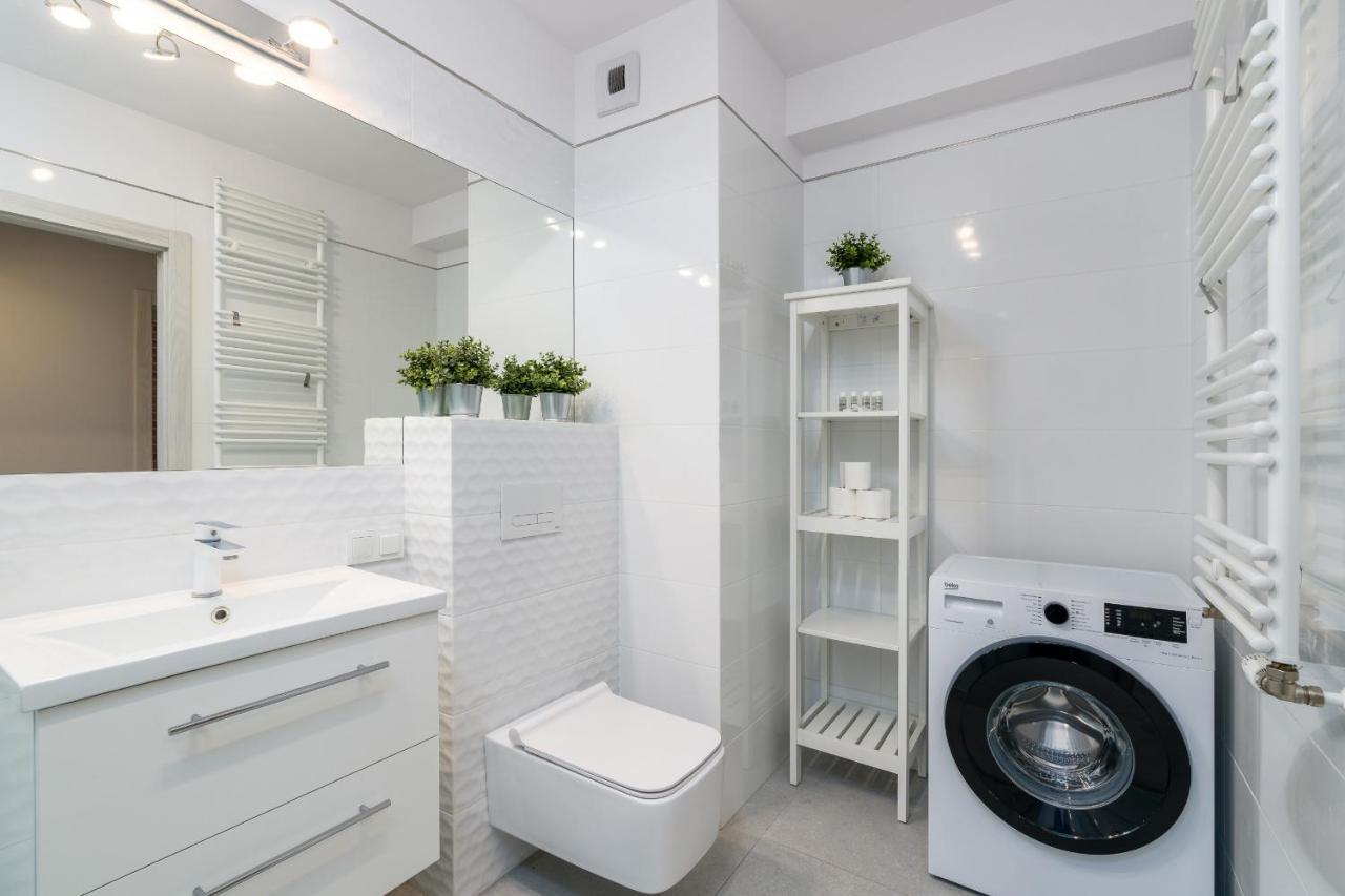 Apartments Poznan Niedzialkowskiego By Noclegi Renters Екстериор снимка
