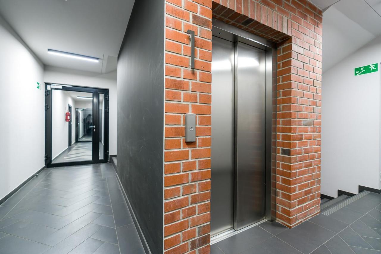 Apartments Poznan Niedzialkowskiego By Noclegi Renters Екстериор снимка